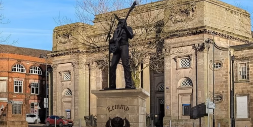 Illustration de prévision de la statue de Lemmy à Burslem, sa ville natale