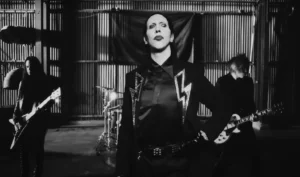 Marilyn Manson dans le clip Sacrilegious